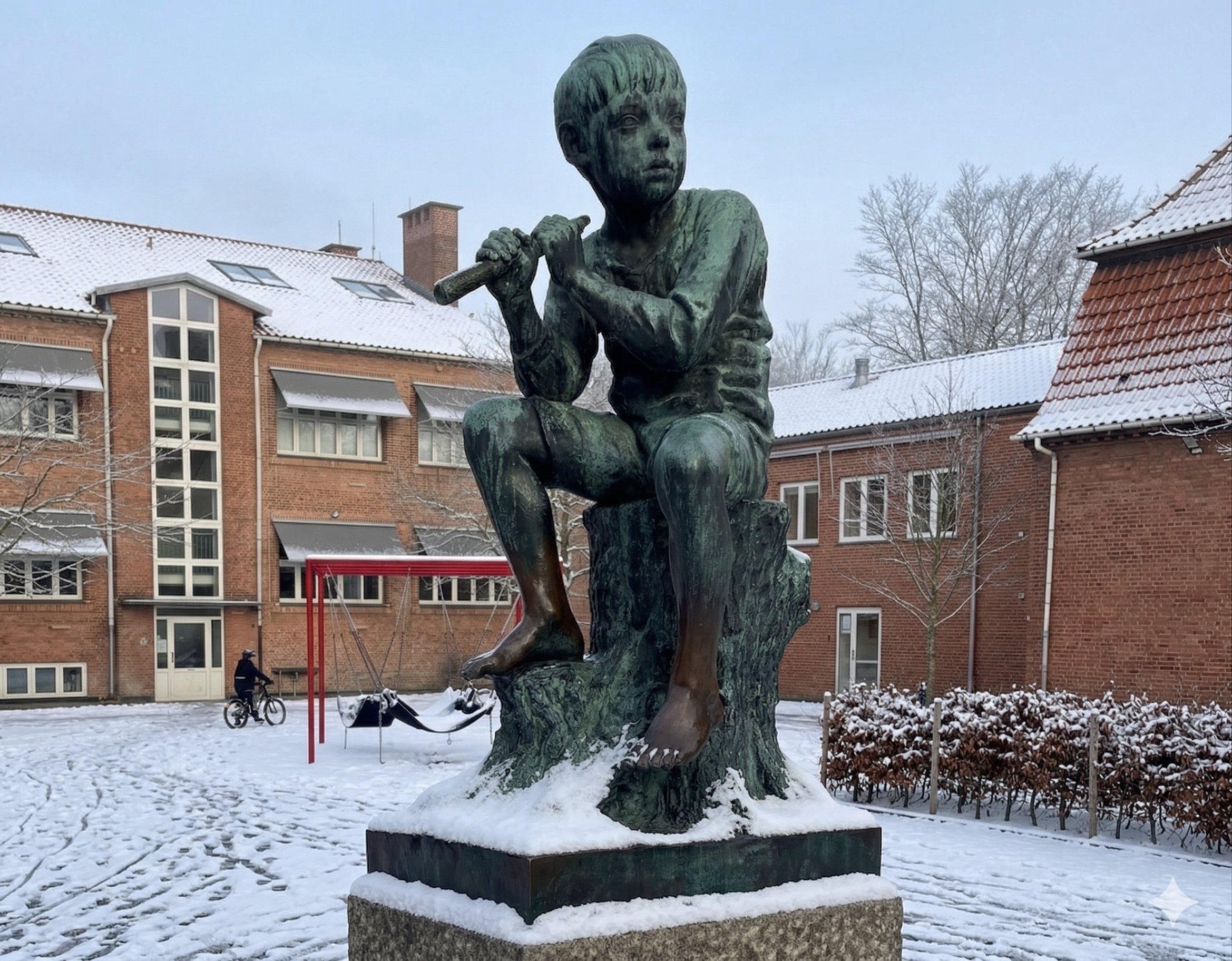 Rødovre skole statue